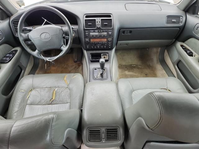 1995 Lexus LS 400