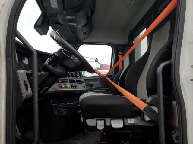 2020 Freightliner Cascadia 116 Semi Truck