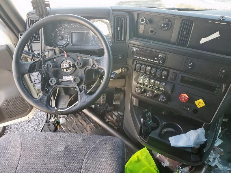 2020 International LT625 Semi Truck
