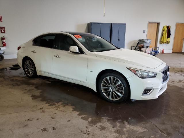 2018 Infiniti Q50 Luxe