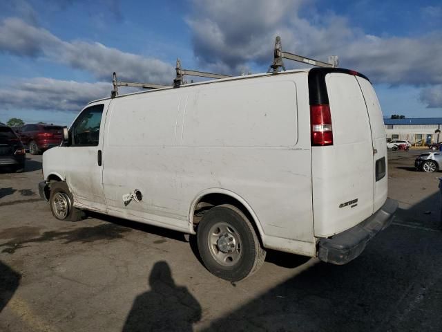 2016 Chevrolet Express G2500