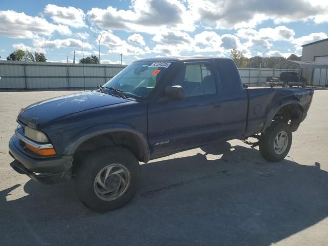 2001 Chevrolet S Truck S10