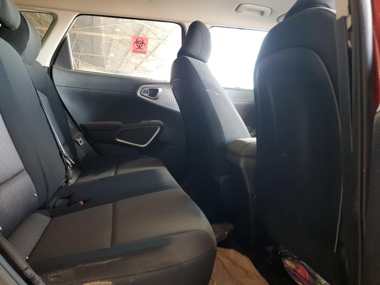 2025 KIA Soul lx