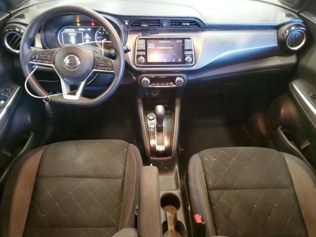 2019 Nissan Kicks s