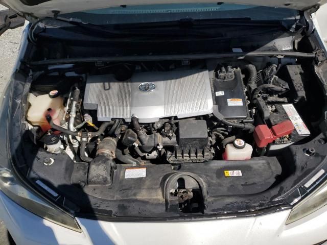 2020 Toyota Prius LE