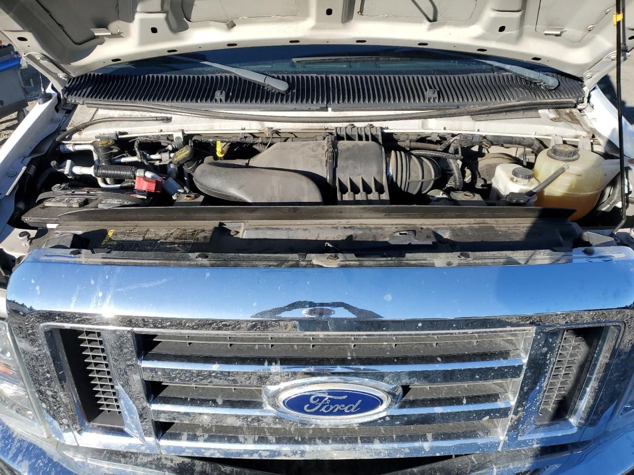 2014 Ford Econoline E350 Super Duty Wagon