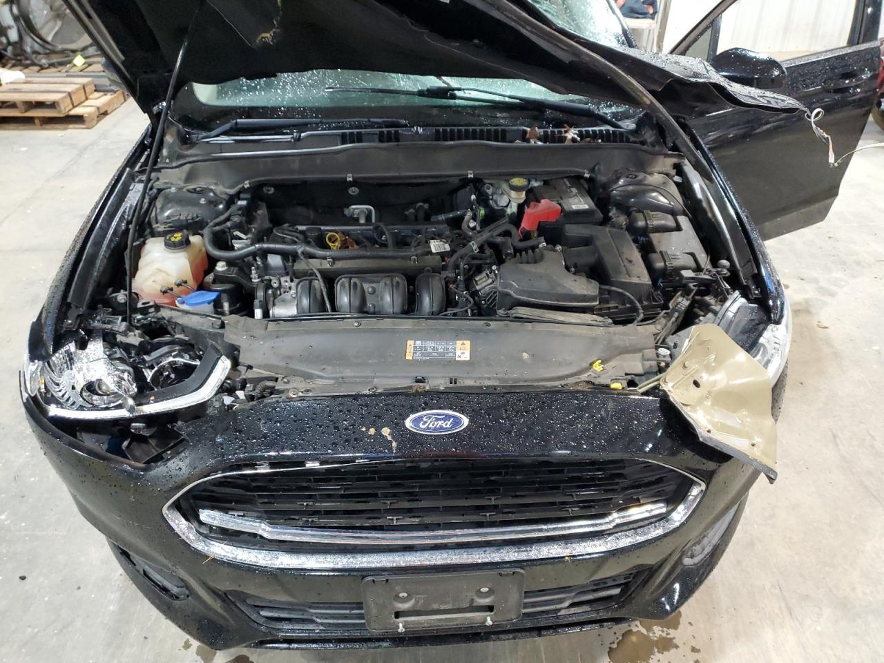 2016 Ford Fusion s