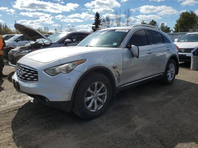 2011 Infiniti FX35