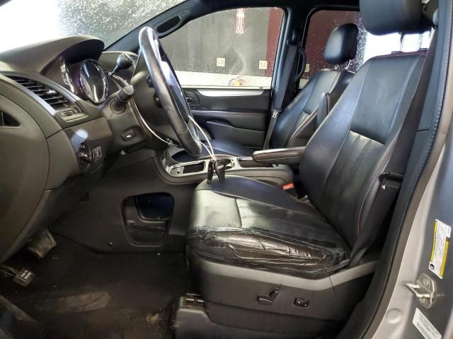 2014 Dodge Grand Caravan R/T