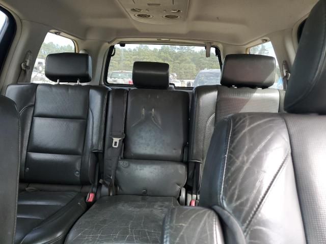 2005 Nissan Armada SE