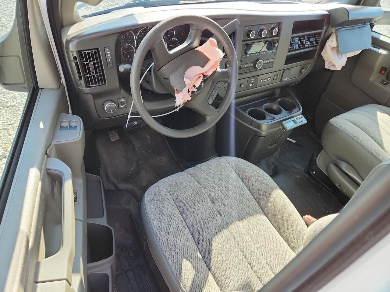 2024 GMC Savana Cutaway G3500