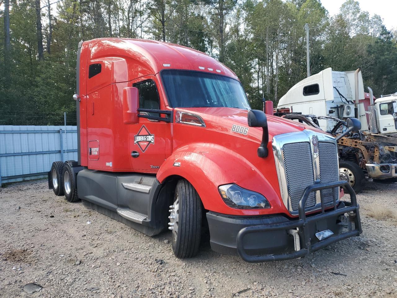 2021 Kenworth T680 Semi Truck