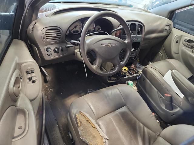2003 Chrysler Town & Country LXI