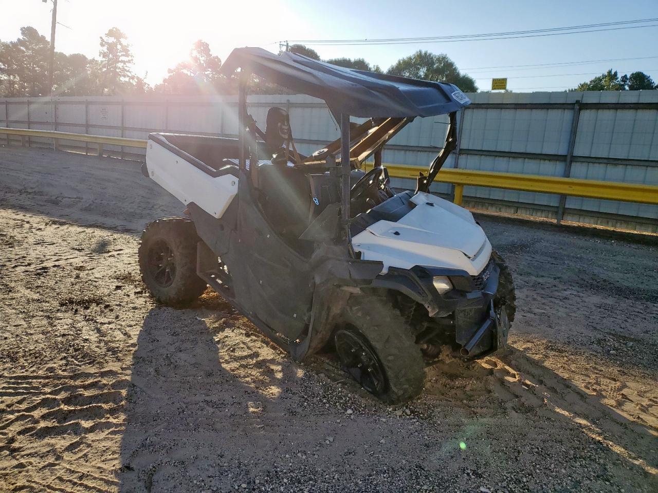2016 Honda SXS1000 M3