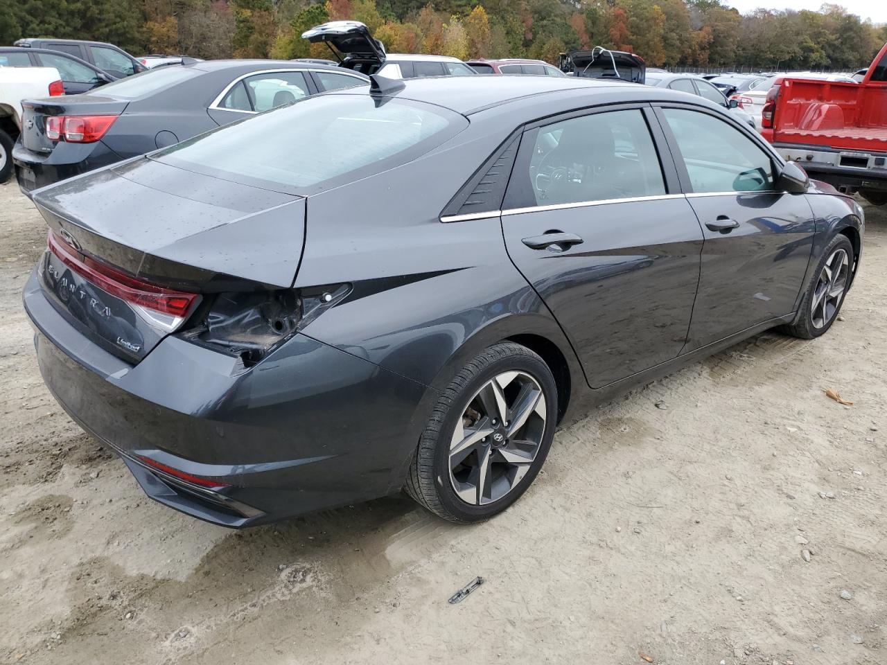 2022 Hyundai Elantra Limited