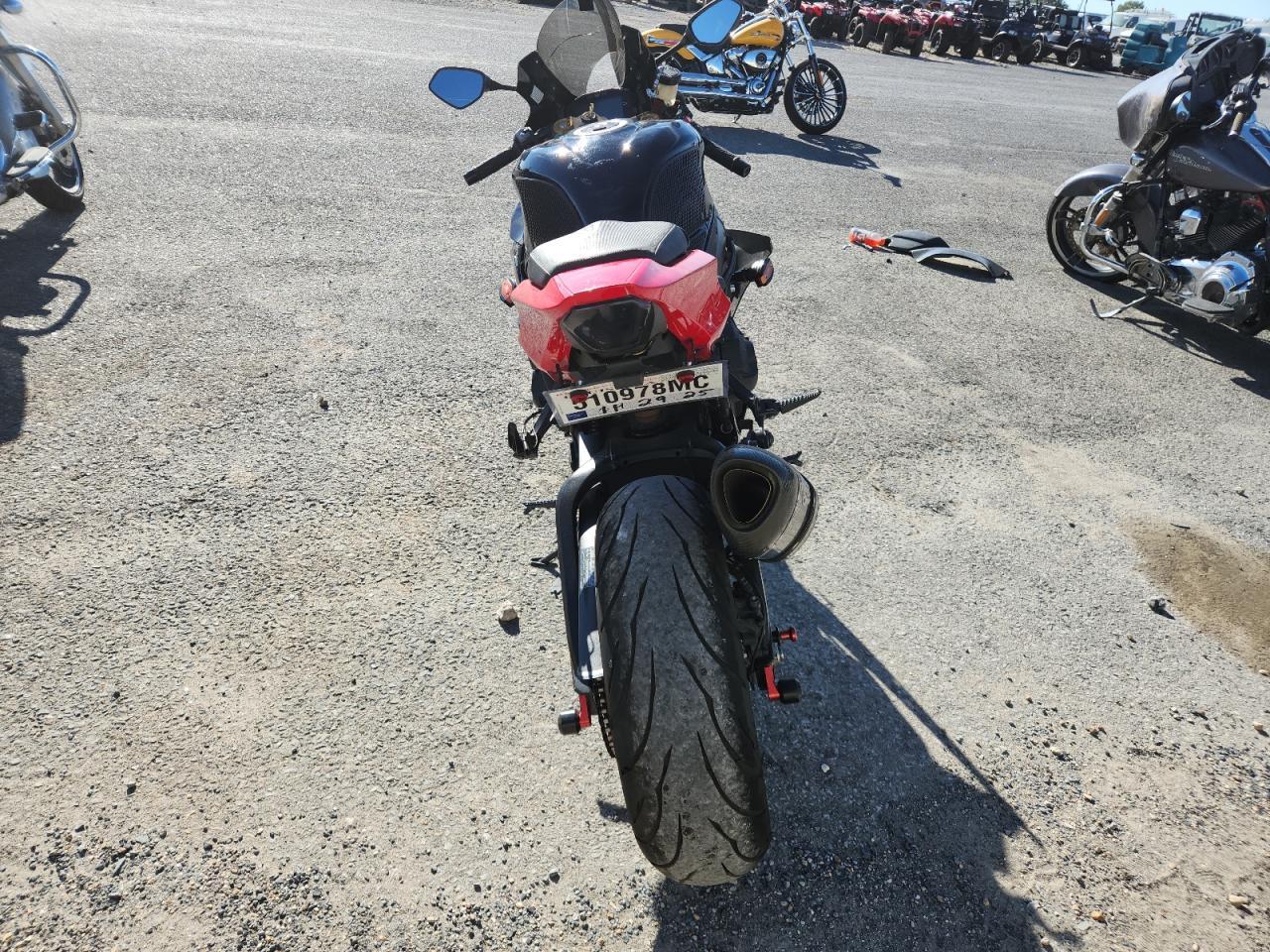 2020 Suzuki GSX-R1000 R