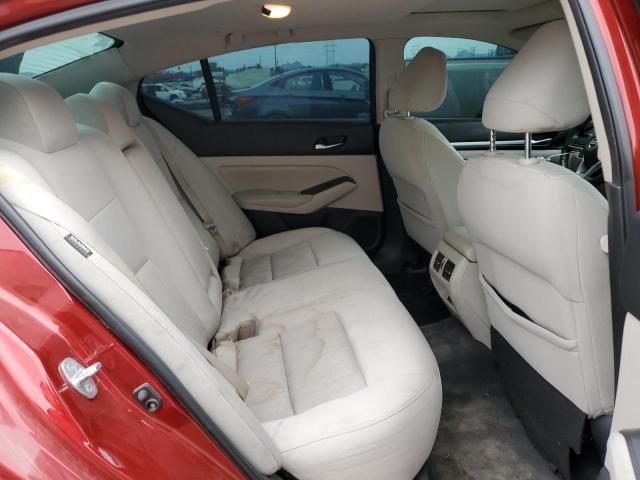 2019 Nissan Altima SV