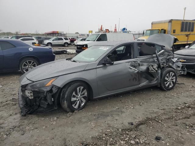 2023 Nissan Altima s