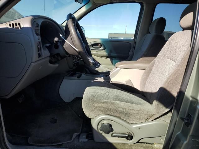 2004 Chevrolet Trailblazer LS