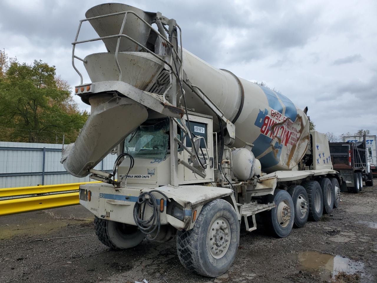 2012 Indiaoenix 2012 Indiana Phoenix Ready MIX Truck