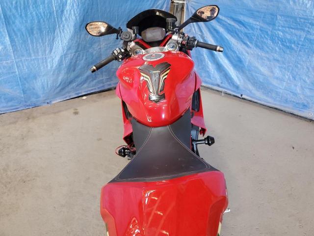 2021 Ducati Supersport