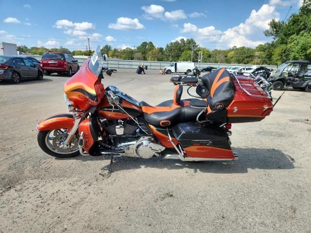 2013 Harley-Davidson Flhtcuse CVO Ultra Classic Electra Glide