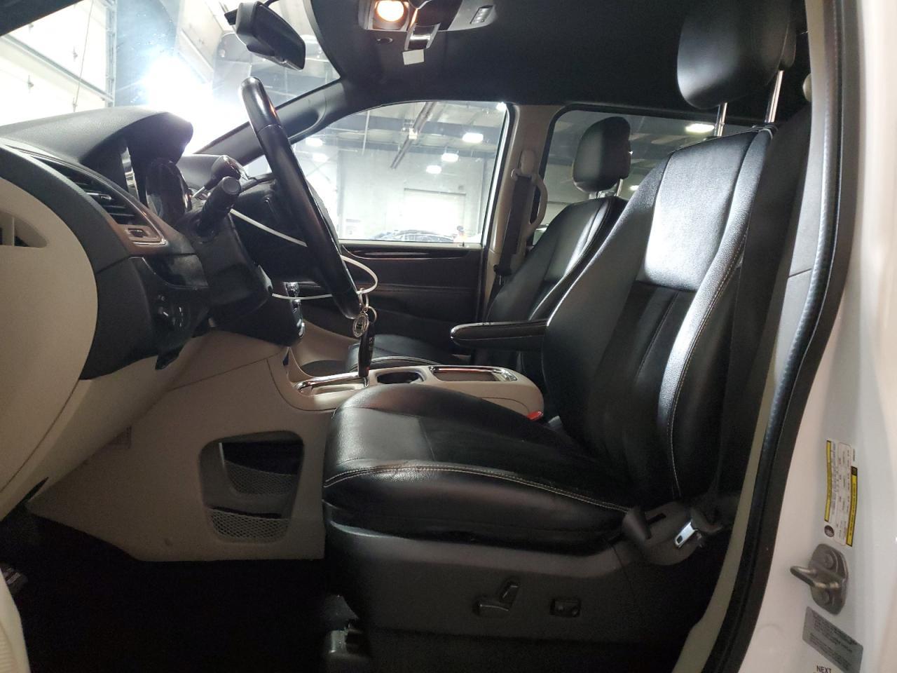 2017 Dodge Grand Caravan sxt