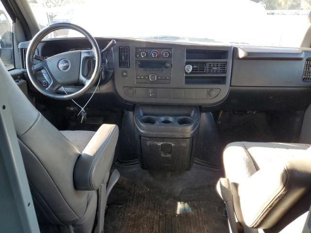 2008 GMC Savana G2500