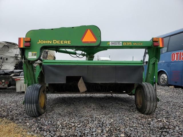 2015 John Deere 835-Disc Mower
