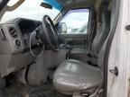 2013 Ford Econoline E350 Super Duty Cutaway Van