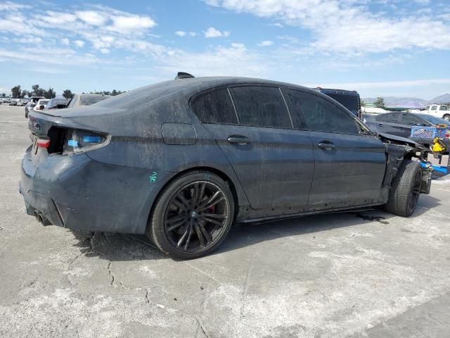 2022 BMW M5