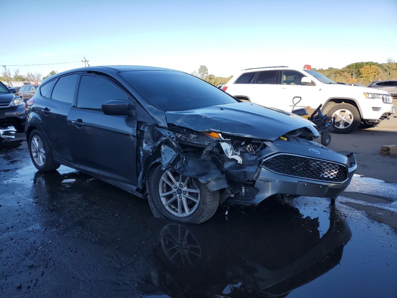 2018 Ford Focus se