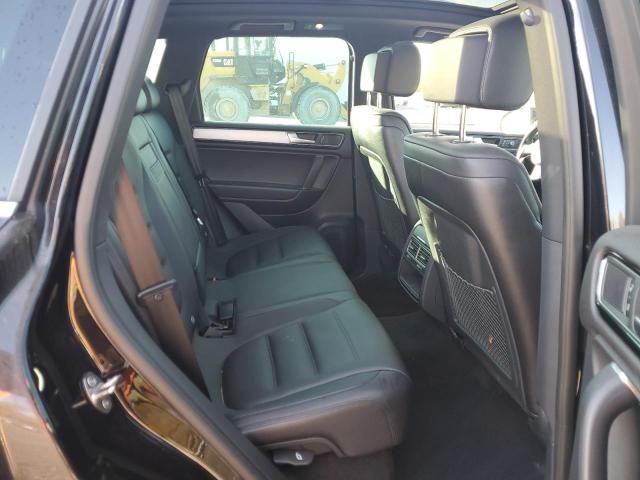 2017 Volkswagen Touareg Wolfsburg