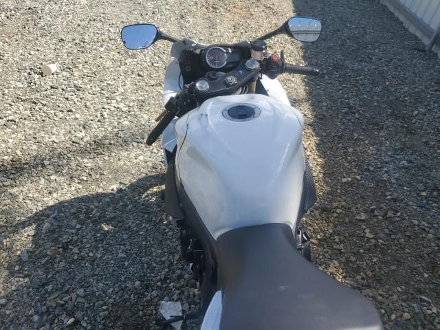 2011 Suzuki GSX750