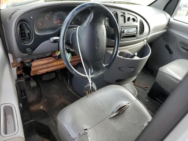 2001 Ford Econoline E250 Van