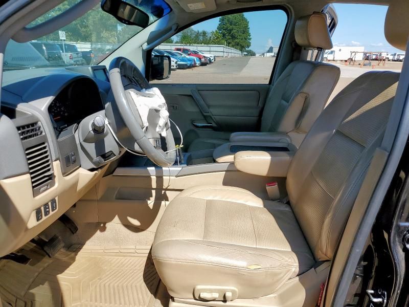 2005 Nissan Armada SE