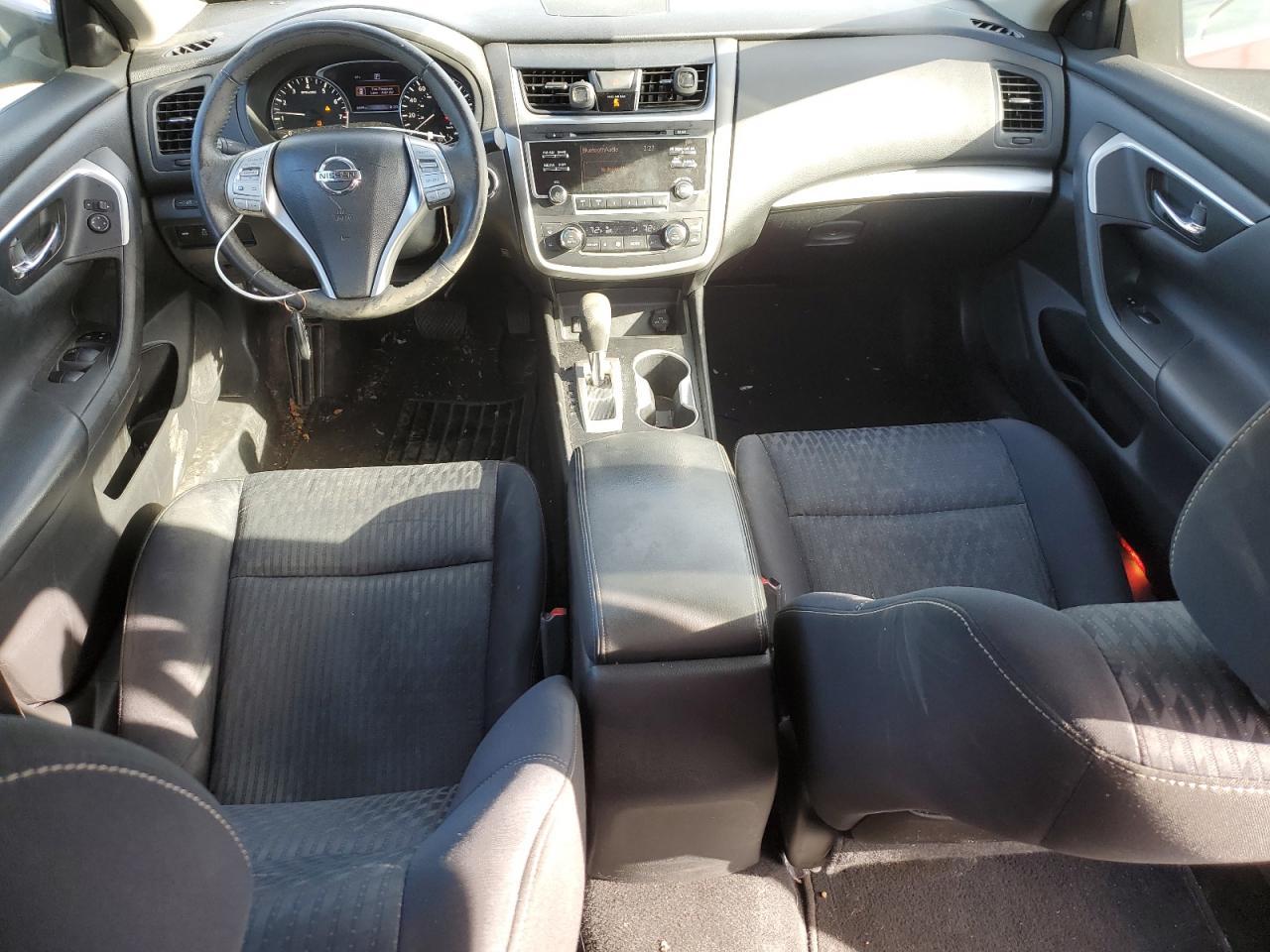 2017 Niss Altima 2.5