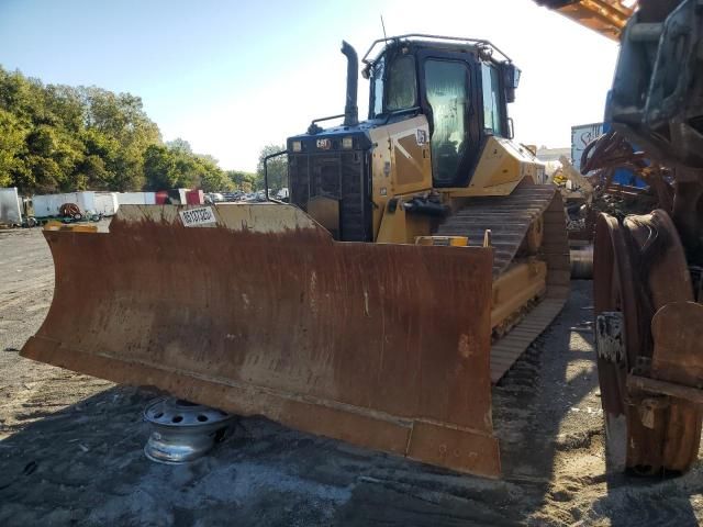2020 Caterpillar 2020 Caterillar D5