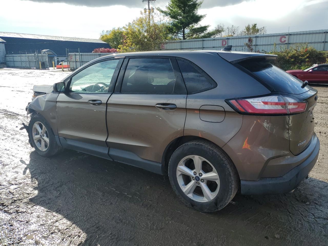 2019 Ford Edge se