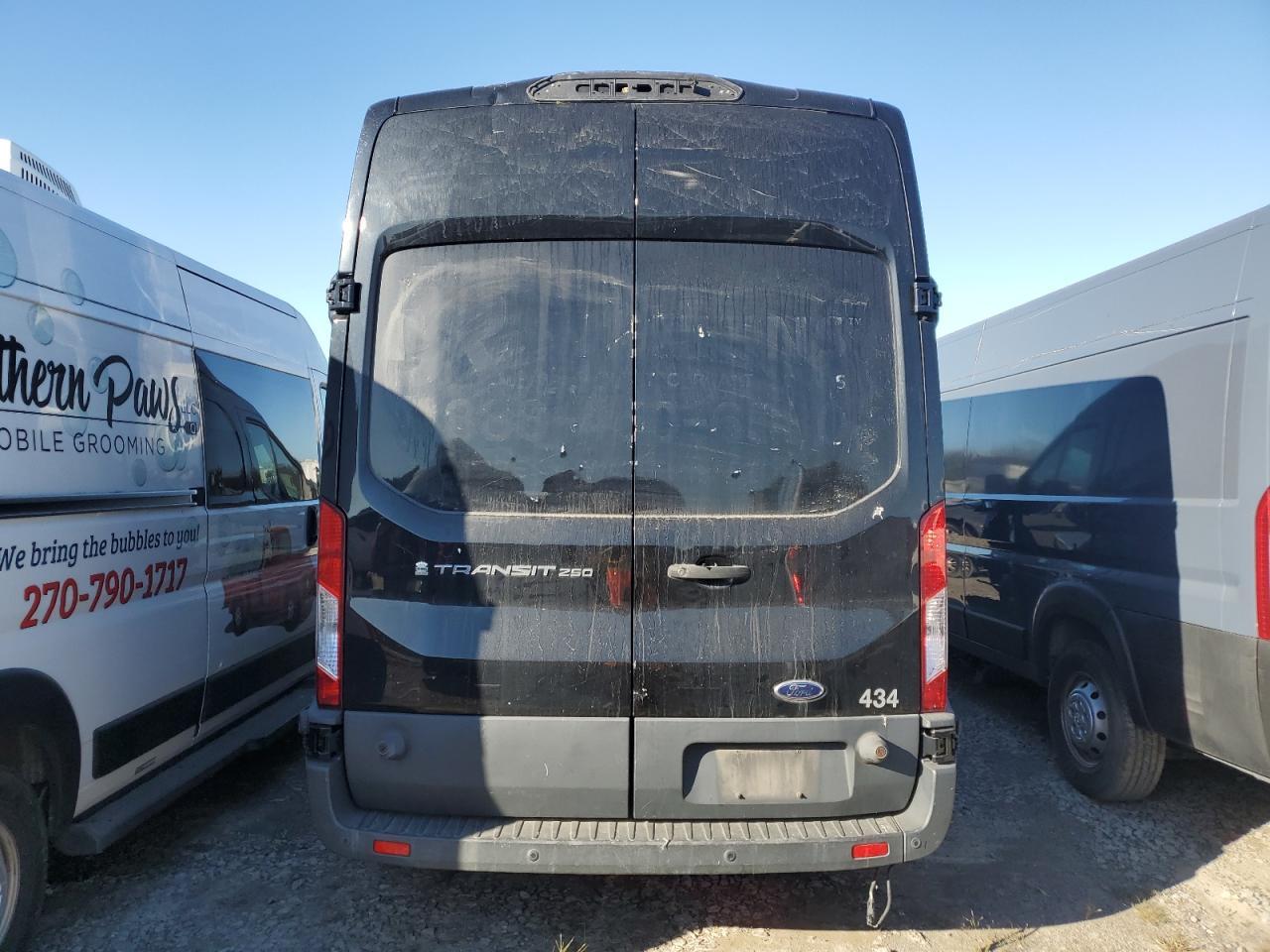 2018 Ford Transit T-250