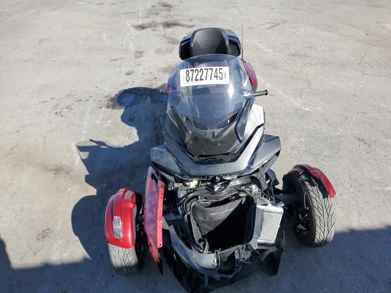 2023 Can-Am Spyder Roadster RT