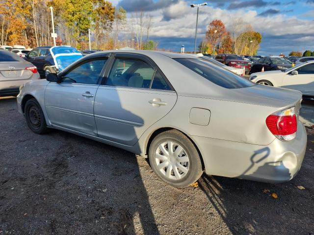 2006 Toyota Camry Standard