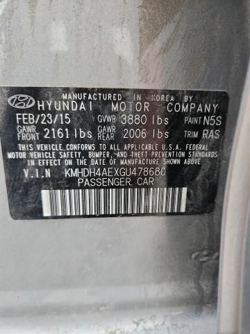 2016 Hyundai Elantra SE