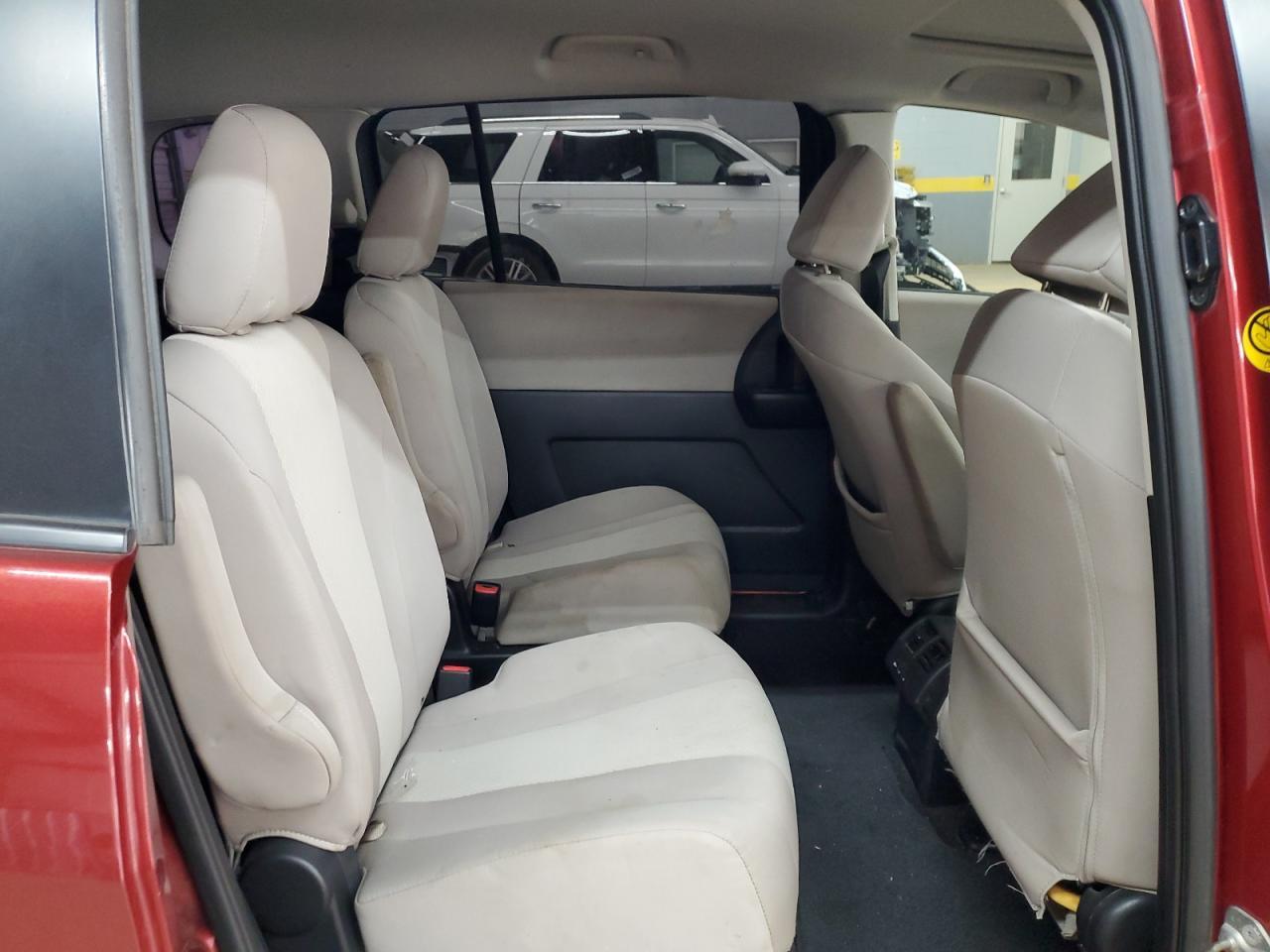 2013 Mazda 5
