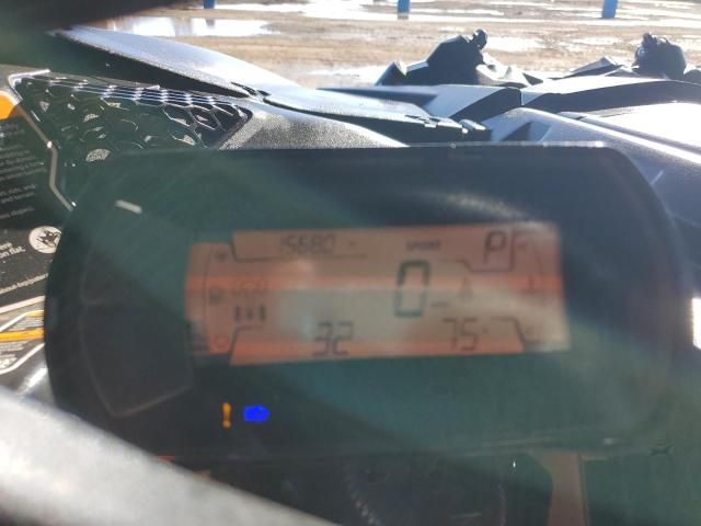 2022 Can-Am X3 Turbo RR