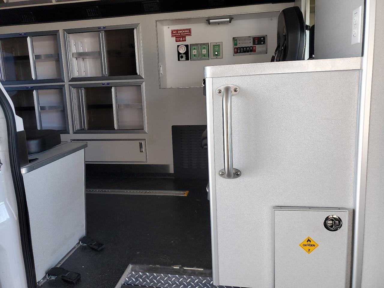 2024 Ford Transit T-250