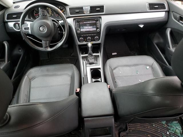 2012 Volkswagen Passat SE