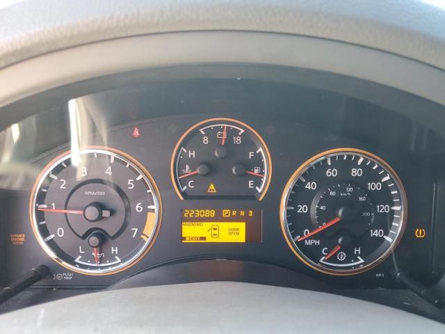 2010 Nissan Armada SE