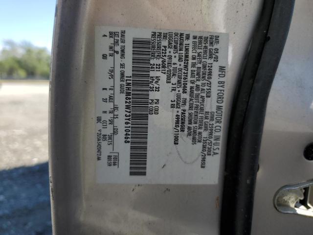 2003 Lincoln Town car Signature