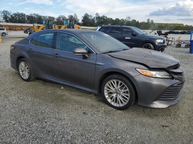 2020 Toyota Camry xle